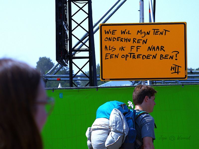 20250815 onderhuur tentje lowlands