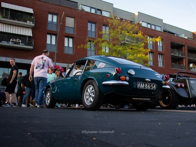 Eerste oldtimeravond in Dronten goed bezocht