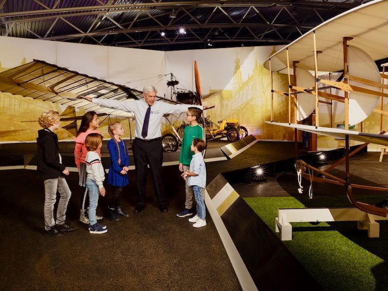 Aviodrome nu ook te bewonderen op de tast of in gebarentaal