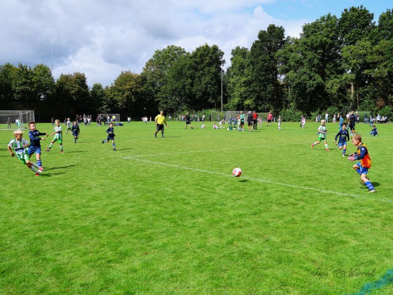 Tiende voetbalkampioenschap bij Swift’64 weer groot succes