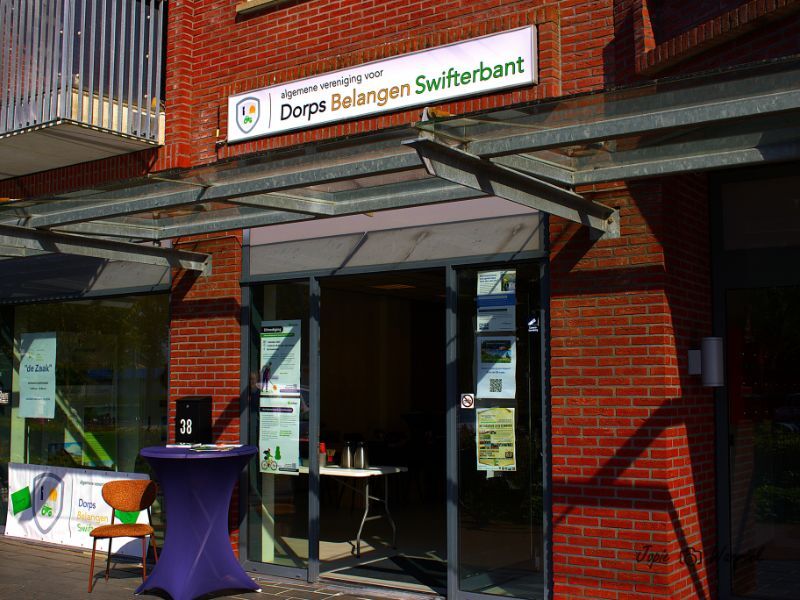 Pand van Dorpsbelangen in Swifterbant