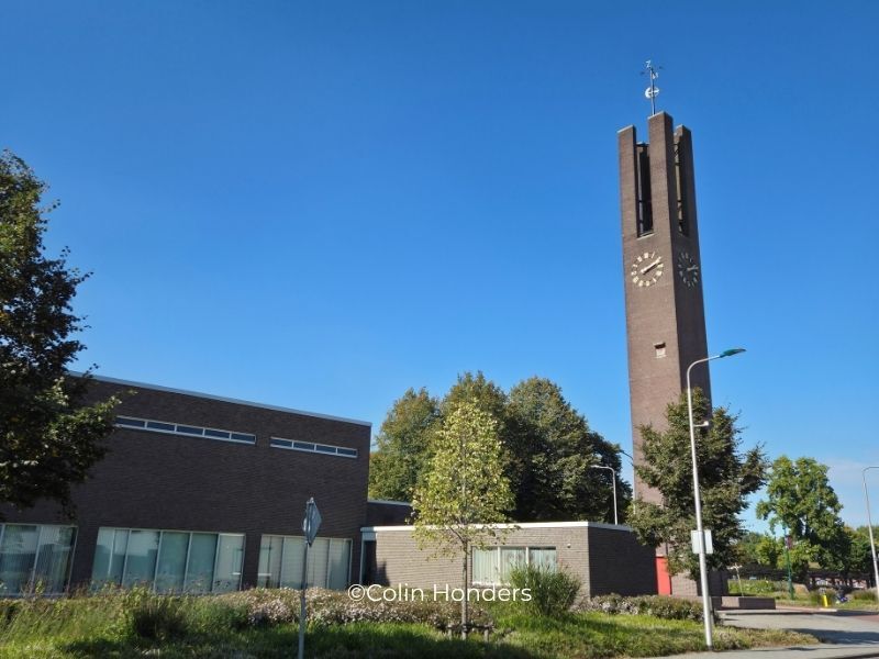 3 oktober 1963: bouw van Open Hof