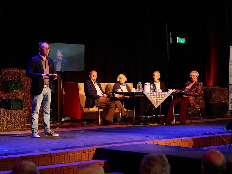 Gezamelijke uitzending Lokale Omroep Dronten en Stichting Historisch Dronten vanuit de Meerpaal