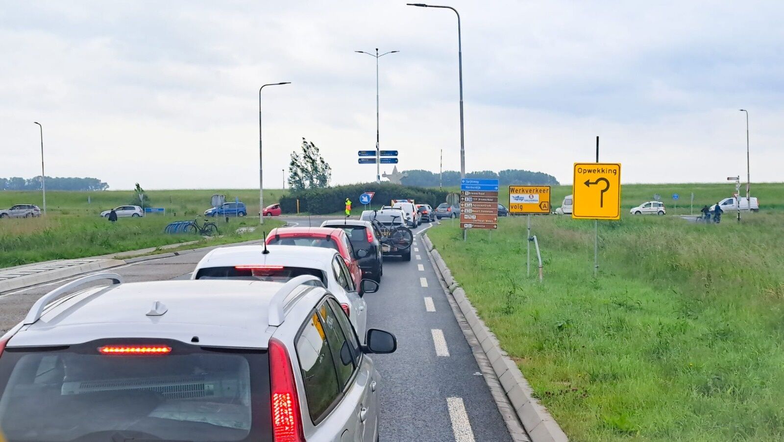 Opwekking, verkeersinfarct, evenemententerrein, Lowlands, Defqon, Hemelvaartsdag, Pinksteren, file