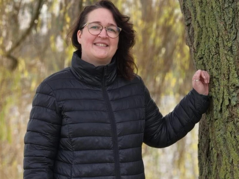 Alies heeft een plan: een buurtje voor eerste opvang van gescheiden ouders; nu nog de grond