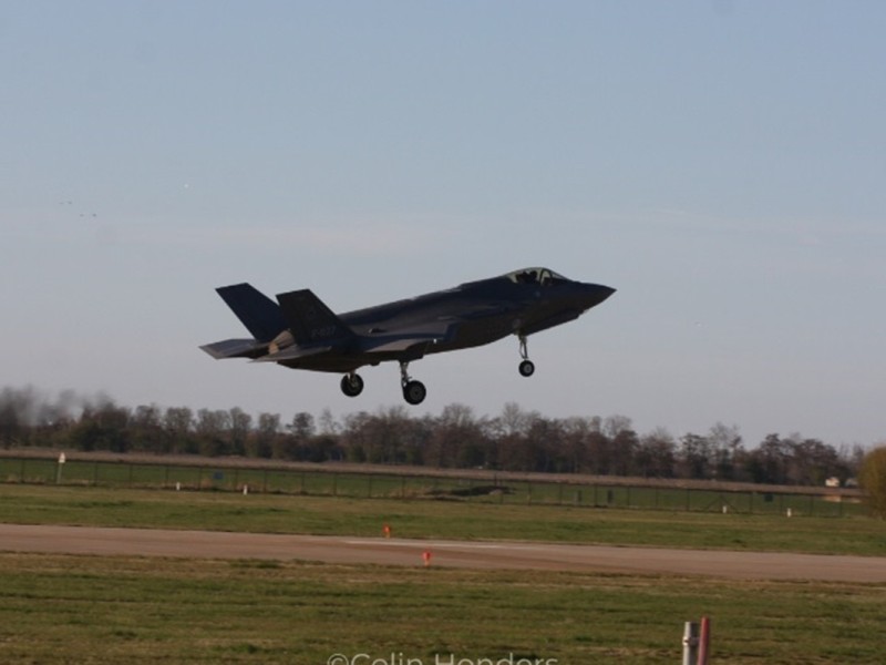 Kabinet besluit: F-35 wordt gestationeerd op Lelystad Airport