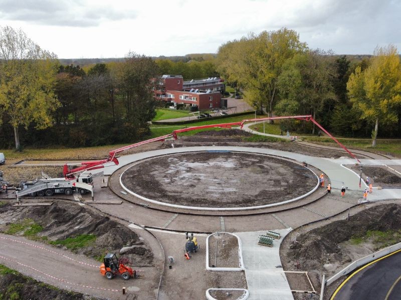 Openstelling nieuwe rotonde Biddingringweg–Elburgerweg uitgesteld