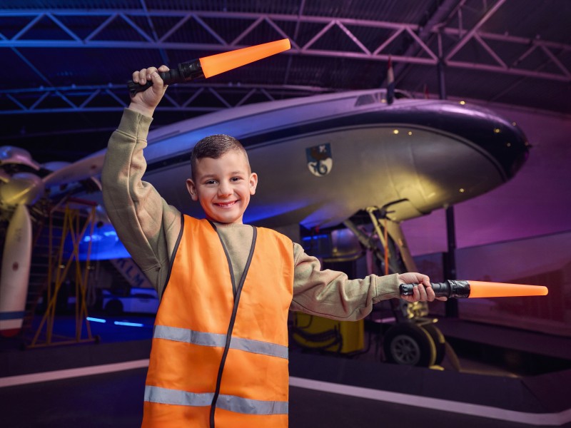 Aviodrome laat kinderen spelenderwijs kennismaken met werken in de luchtvaart