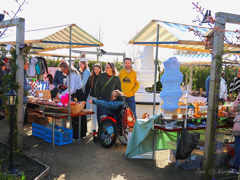 Lentefair Beleeftuin Drakensteyn druk bezocht en De Roode Draak maakt indruk