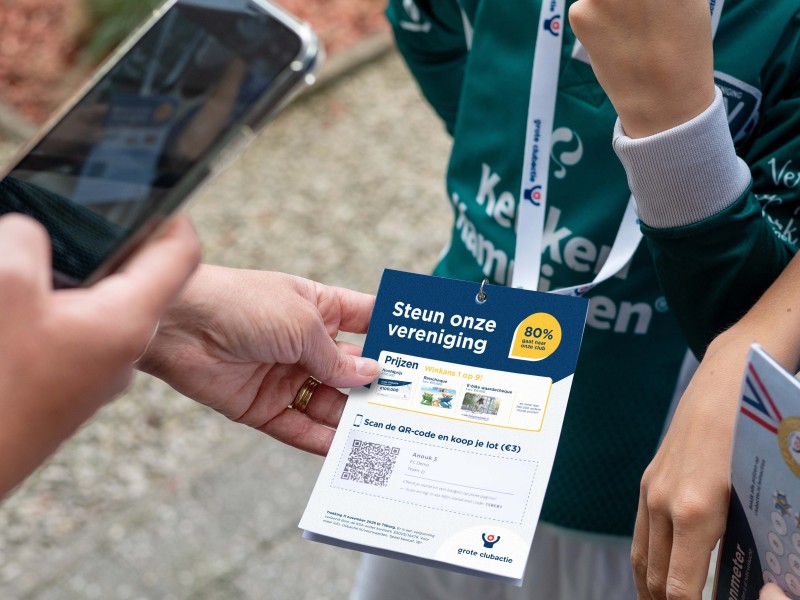 Sportverenigingen weer langs de deur op loten te verkopen voor de Grote Clubactie