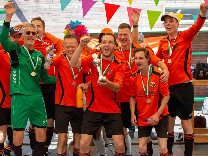 winnaars g-voetbaltoernooi bij asv Dronten